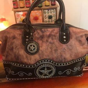 Blazin Roxx Texas Leather/Cowhide purse